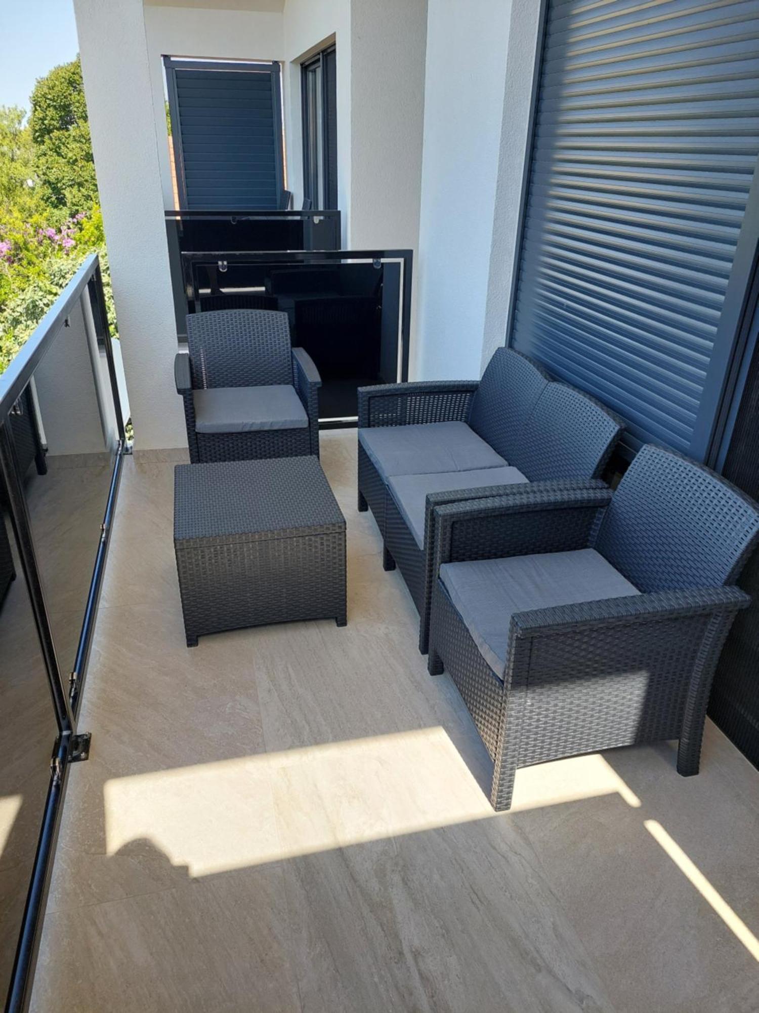 Apartmani Karla Paklenica สตารีกราด-ปาเคลนีซา ภายนอก รูปภาพ