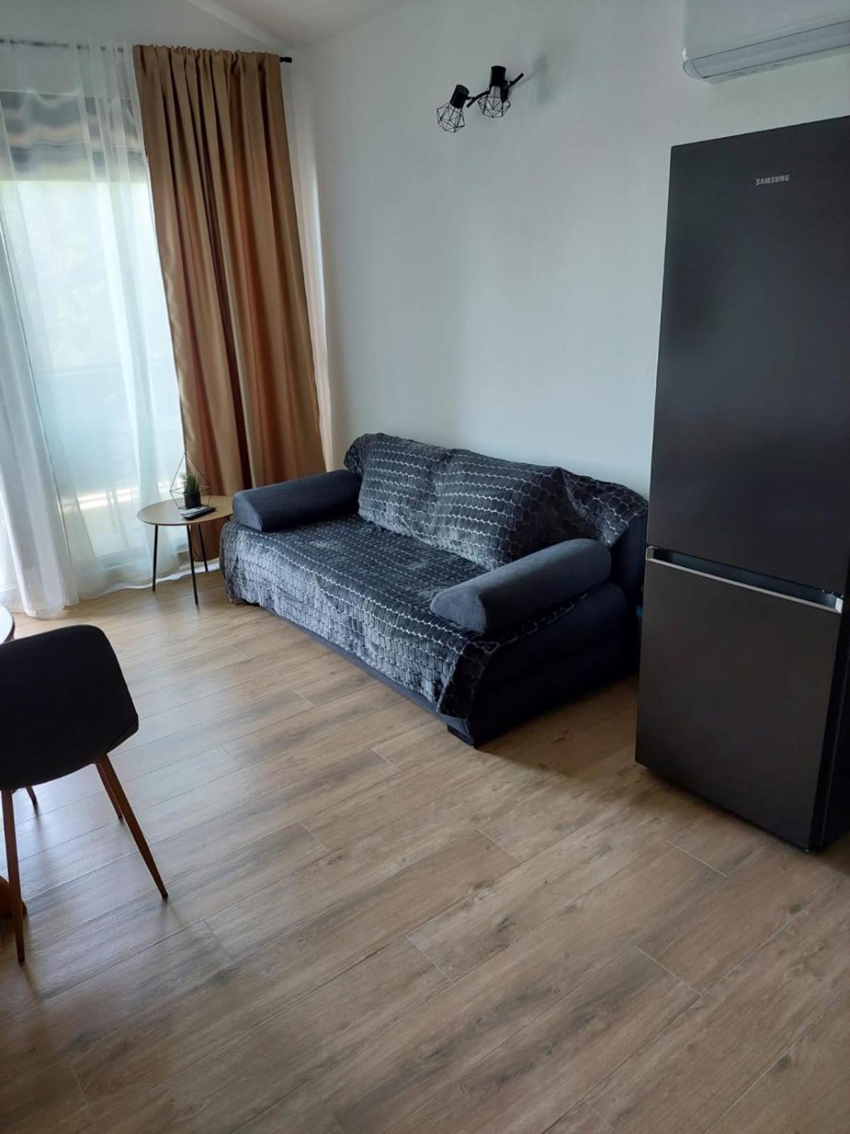 Apartmani Karla Paklenica สตารีกราด-ปาเคลนีซา ภายนอก รูปภาพ