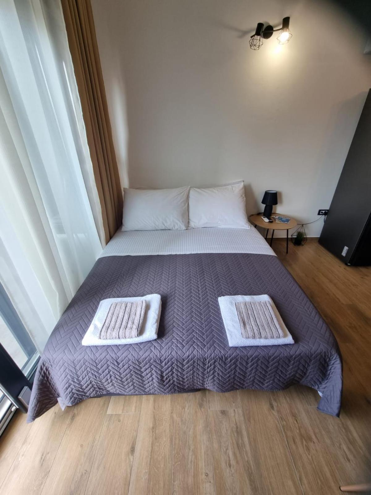 Apartmani Karla Paklenica สตารีกราด-ปาเคลนีซา ภายนอก รูปภาพ